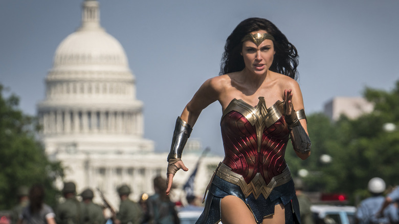 Wonder Woman 1984 running Washington DC