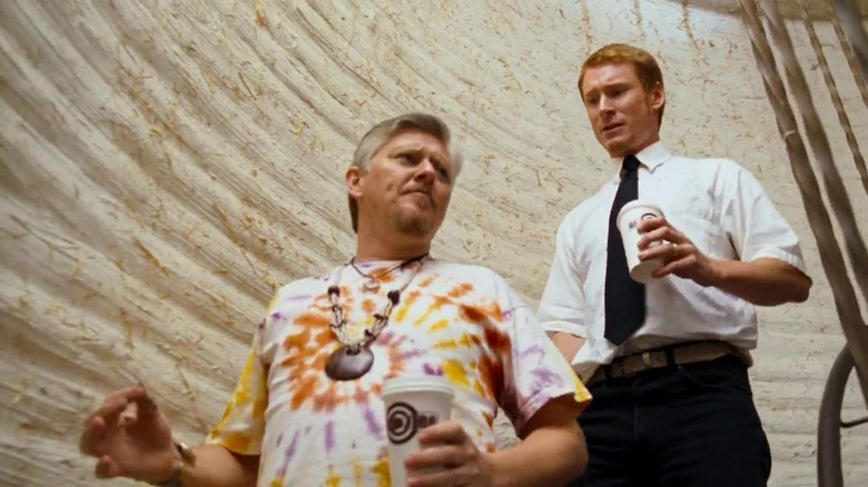 Dave Foley and Zack Ward in Postal