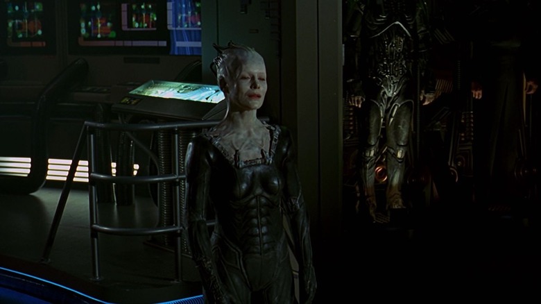 Star Trek: First Contact queen