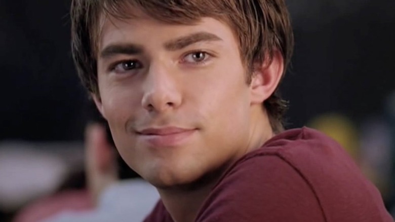 Jonathan Bennett flashes a winning grin as Aaron Samuels in Mean Girls