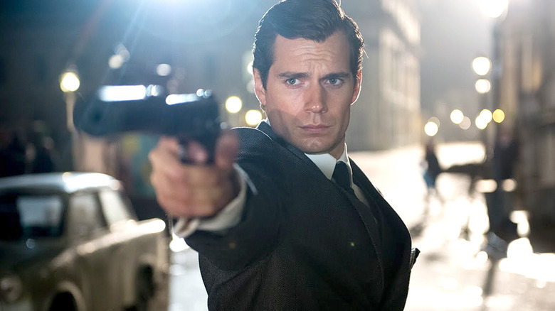 The Man from U.N.C.L.E. Henry Cavill gun