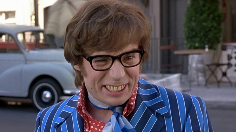 Austin Powers flashes his choppers in Austin Powers: International Man of Mystery