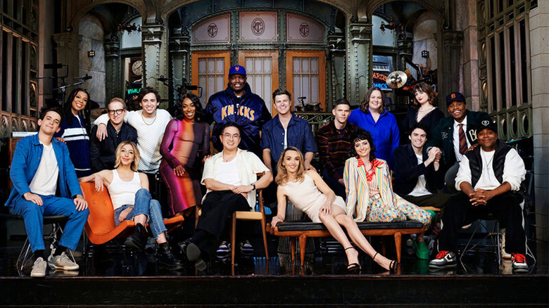 Elenco da 49ª temporada do Saturday Night Live