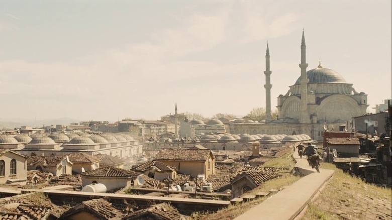 A landscape shot of Instanbul in Skyfall