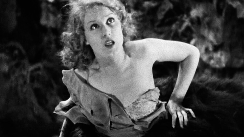 Fay Wray as Ann Darrow in Kong's hand