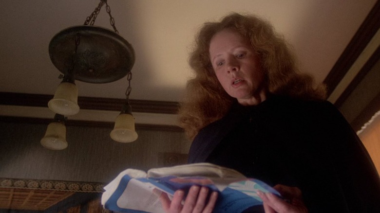 Piper Laurie Oscar Nominated Star Of Carrie And Twin Peaks Has Died At 91