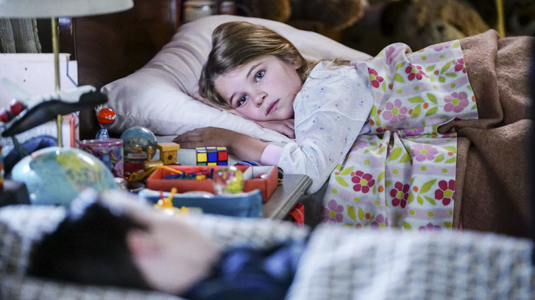 Young Sheldon, Sheldon and Missy lying in their beds