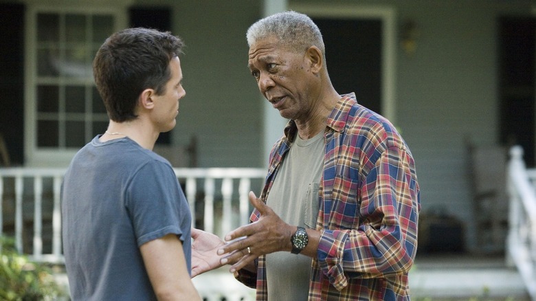 Casey Affleck confronts Morgan Freeman