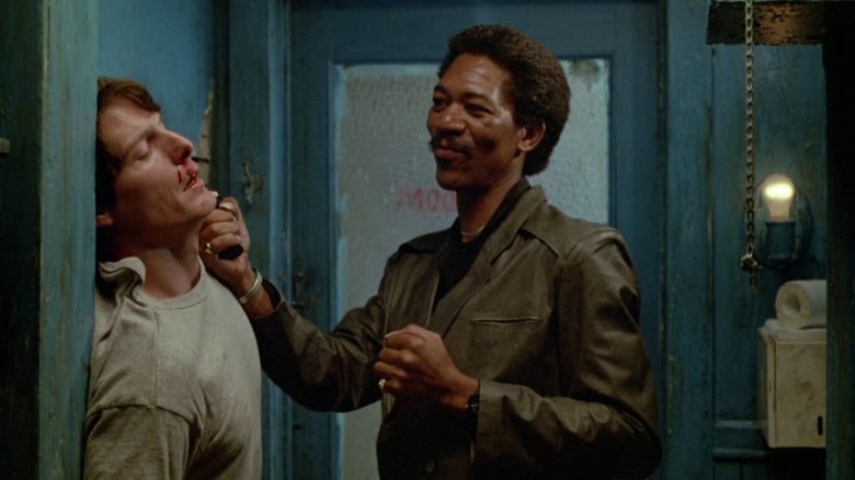 Morgan Freeman holds Christopher Reeves gunpoint