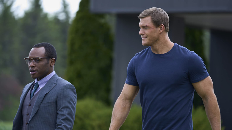 Malcom Goodwin and Alan Ritchson in Reacher