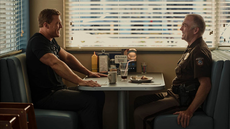 Alan Ritchson and Hugh Thompson in Reacher