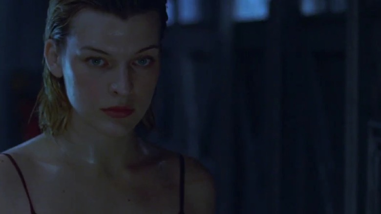 Alice (Milla Jovovich) in Resident Evil