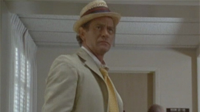 Darren McGavin as Carl Kolchak