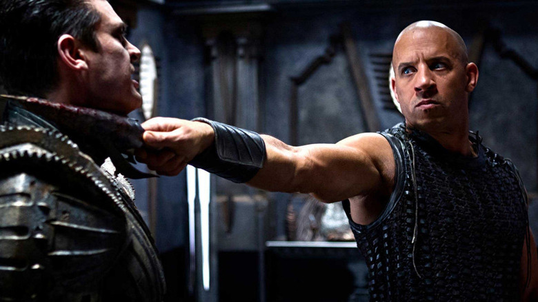 Riddick 2013 Karl Urban 