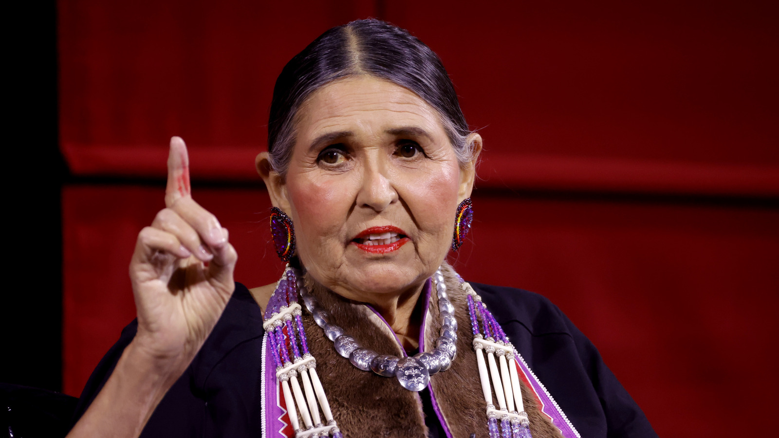 sacheen-littlefeather-the-activist-who-declined-marlon-brando-s