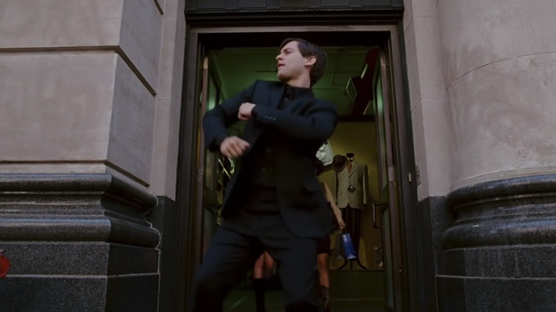 Emo Peter Parker dancing