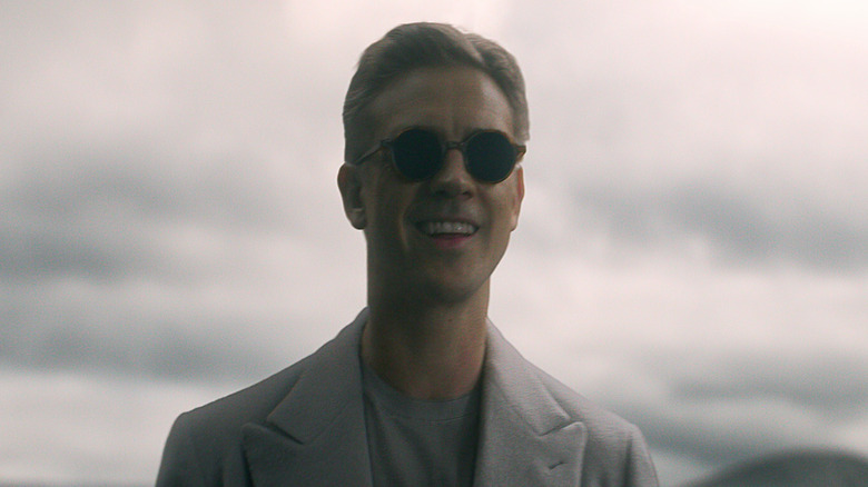 Boyd Holbrook smiling sunglasses