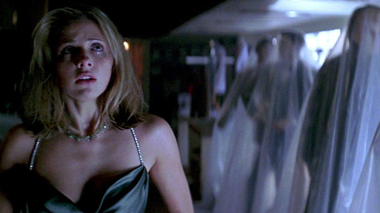 Sarah Michelle Gellar in I Know What You Did Last Summer