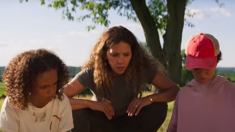 Halle Berry kids outdoors