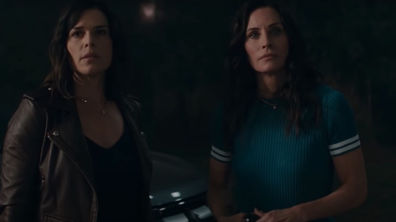 Neve Campbell and Courteney Cox in Scream 2022