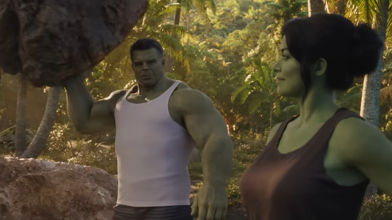 Hulk & She-Hulk train in "She-Hulk: Attorney At Law"