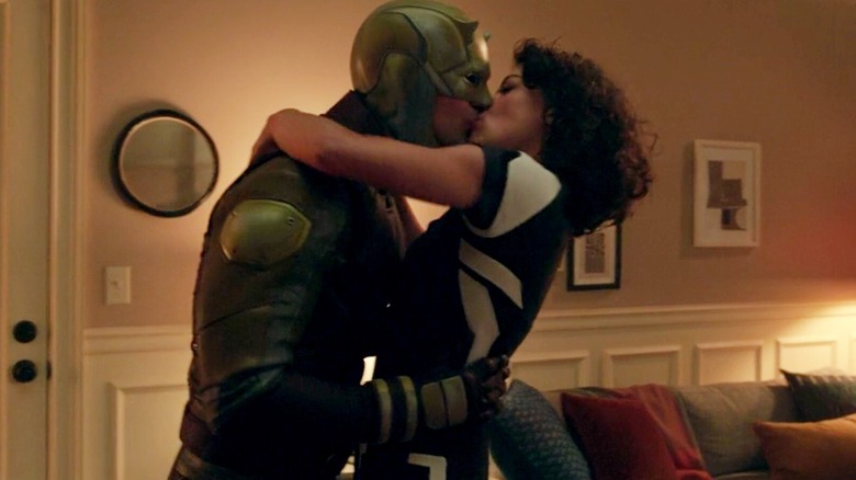 Charlie Cox and Tatiana Maslany in She-Hulk: Attorney At Law