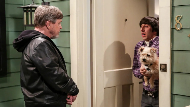 Mark Hamill in Howard's doorway on The Big Bang Theory