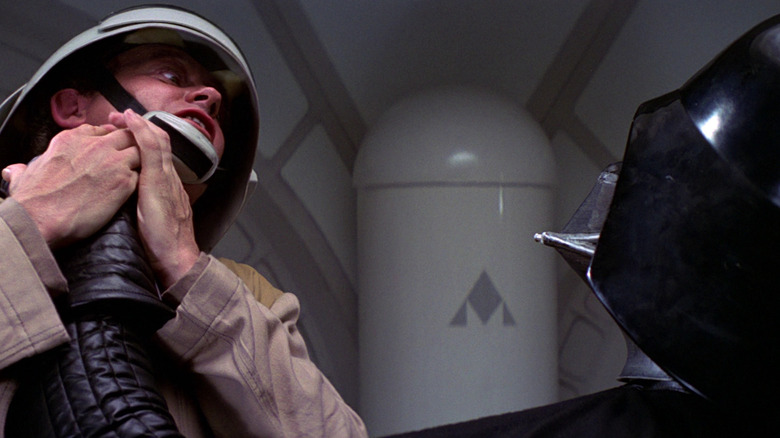 Vader holding up Antilles by the throat in Star Wars: A New Hope