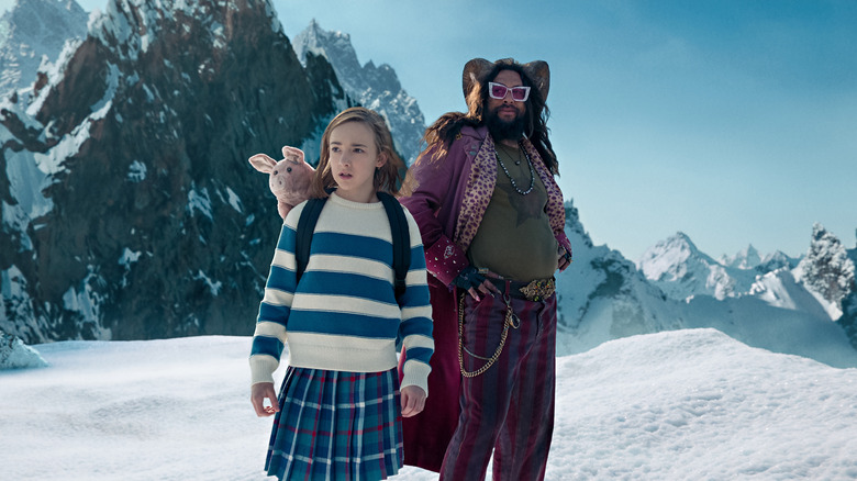 Marlow Barkley and Jason Momoa in Slumberland