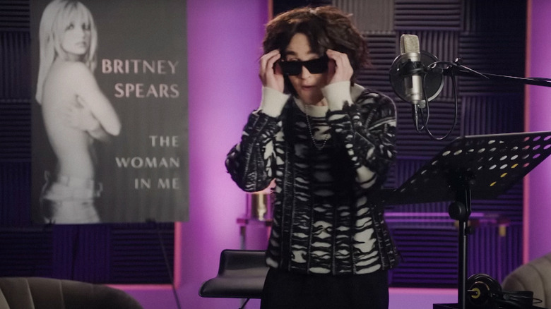 Chloe Fineman as Timothee Chalamet on SNL