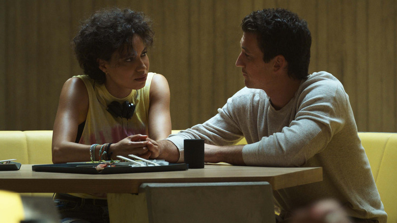 Jurnee Smollett and Miles Teller in Spiderhead