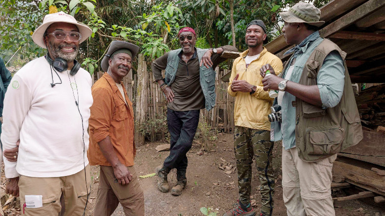 Spike Lee and the cast of Da 5 Bloods