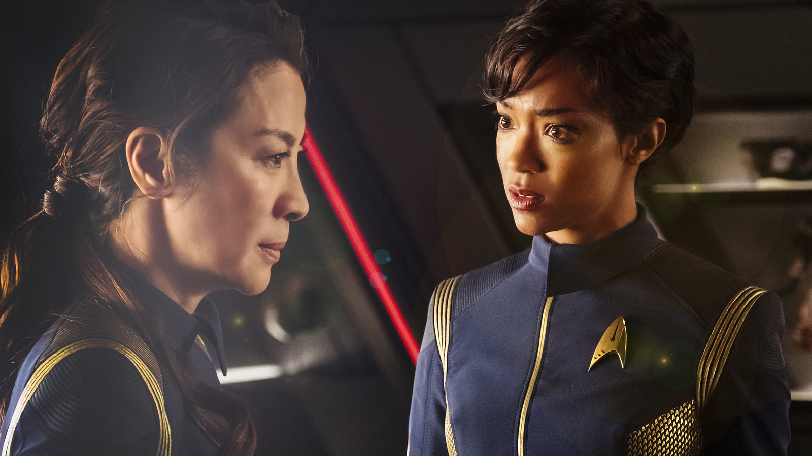 Star Trek: Discovery Could've Starred Two Sci-Fi Legends, If Showrunner Bryan Fuller Stuck Around