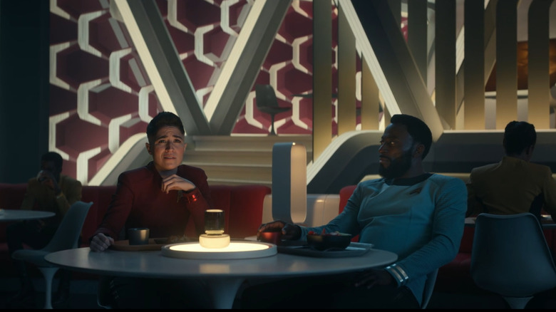 Melissa Navia and Babs Olusanmokun in Star Trek: Strange New Worlds