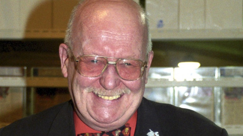 Michael Sheard smiles at comic book convention