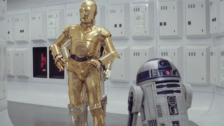 Anthony Daniels and Kenny Baker in A New Hope