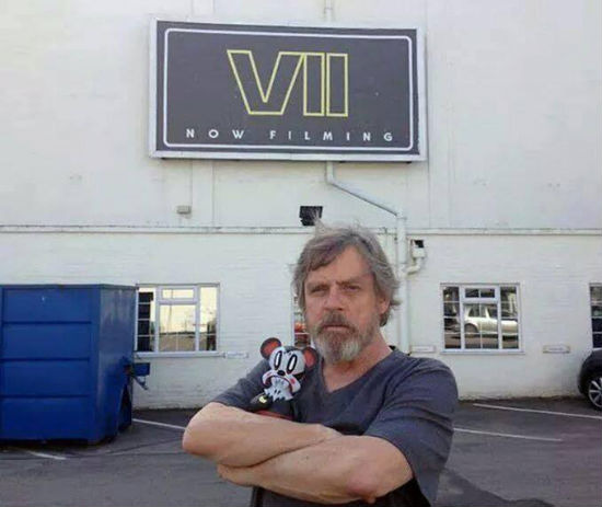 Mark Hamill Episode VII Set