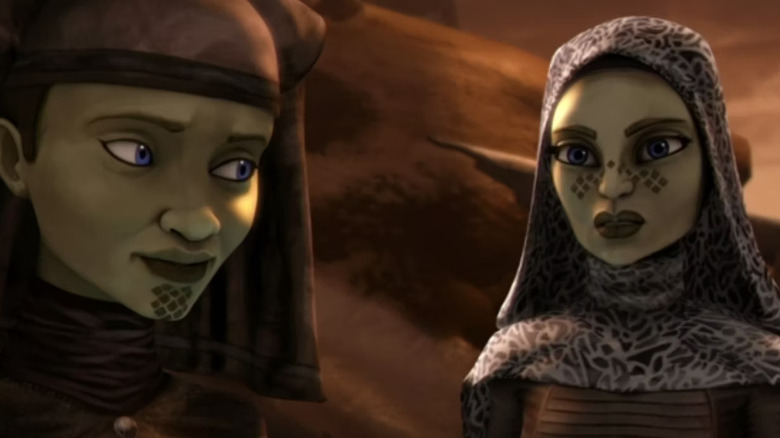 Luminara sorrindo para Barriss em The Clone Wars