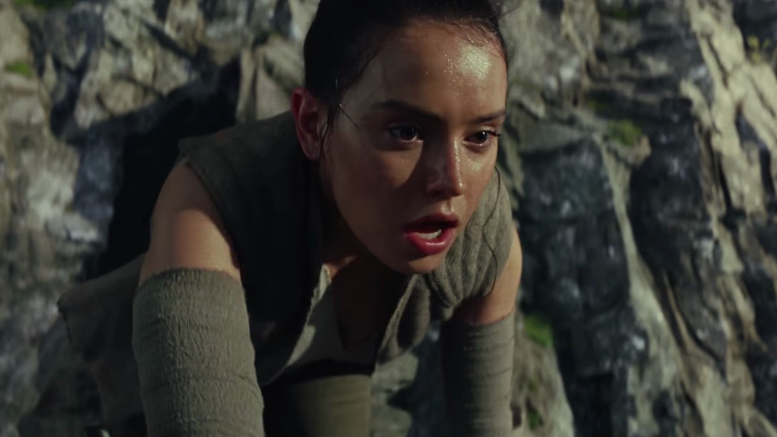 Star Wars: The Last Jedi Used a Magical Medical Device to Help Train Actors