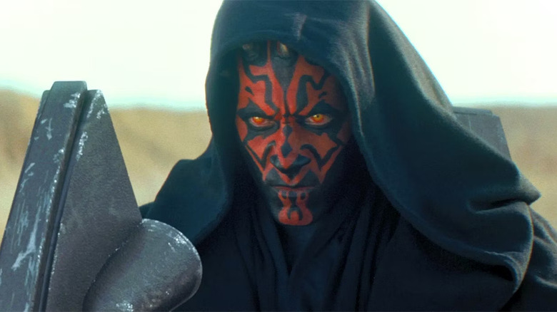 Darth Maul sentado em seu speeder em Star Wars: A Ameaça Fantasma