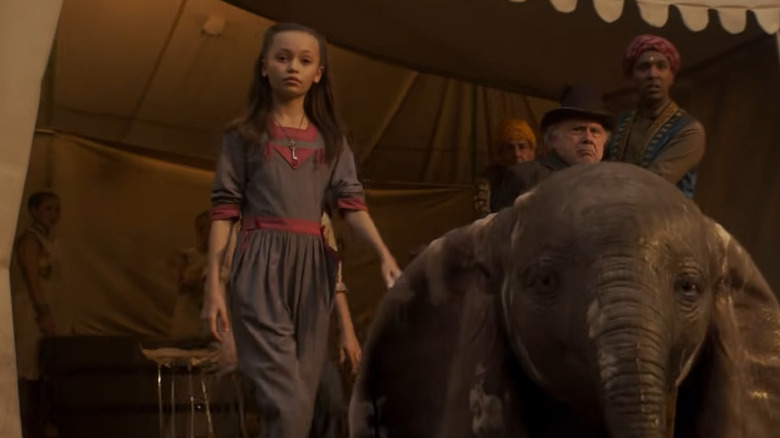 Nico Parker in Dumbo