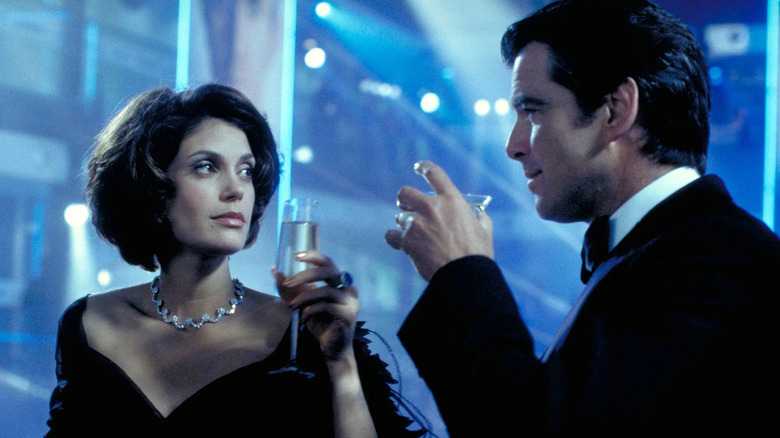 Tomorrow Never Dies Teri Hatcher 