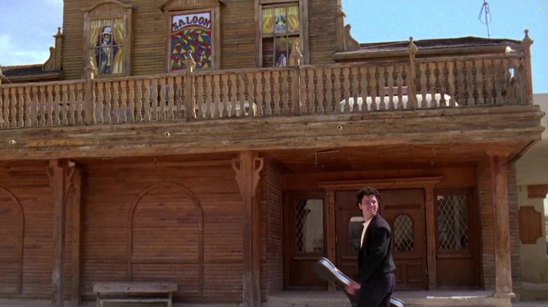 El Mariachi movie saloon 