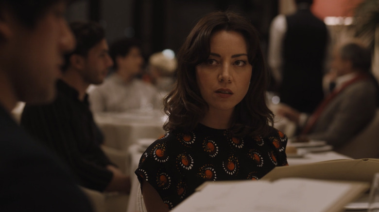 Aubrey Plaza in White Lotus