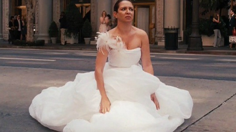 Maya Rudolph wears dress bridesmaids 