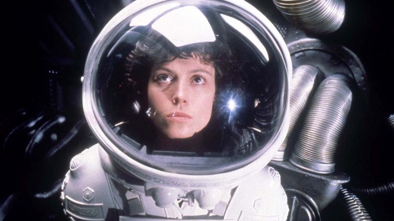 Sigourney Weaver Alien wears spacesuit