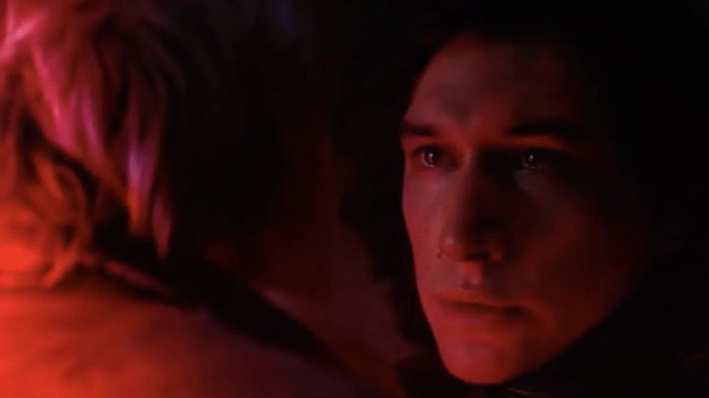 The Force Awakens kylo kills han