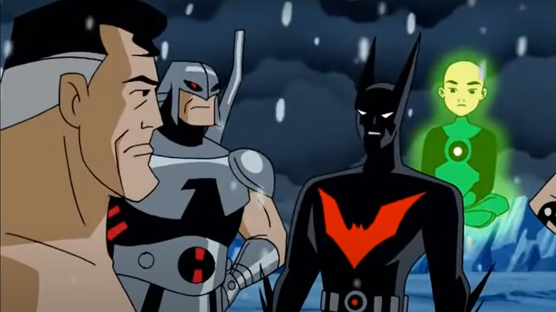 Batman talking to Justice League