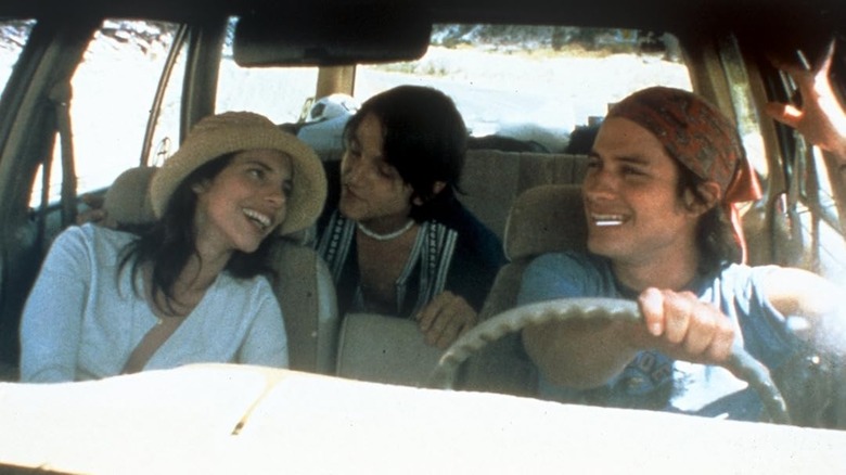 Julio, Tenoch, and Luisa in the car in Y Tu Mama Tambien