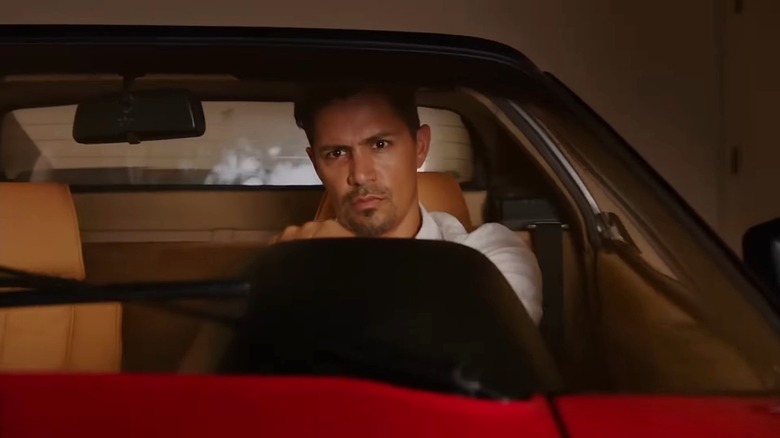 Jay Hernandez as Thomas Magnum driving a car in Magnum P.I.